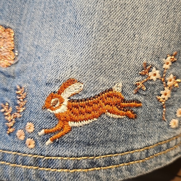 18-24ms Mantaray embroidered jeans dungaree skirt, adjustable shoulder straps - Picture 6 of 16